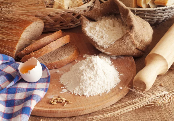 Fresh bread — Stock Photo, Image