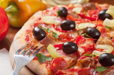 lezzetli İtalyan pizza