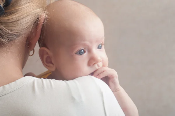 Mamma med barn — Stockfoto