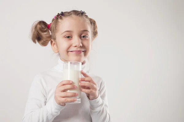 Milch — Stockfoto