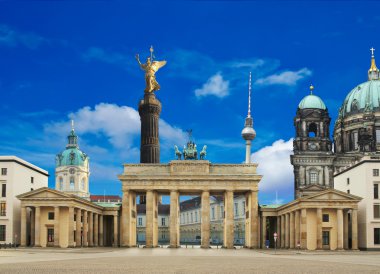 Brandenburg Kapısı
