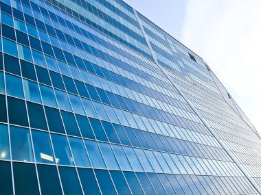 modern windows gergin karanlık yapısı