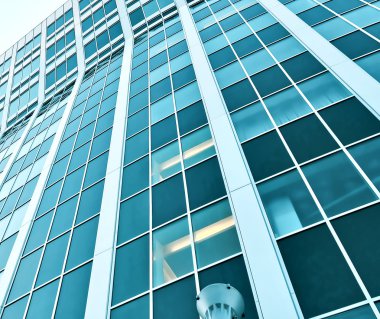 kurumsal yapı mavi cam balkon