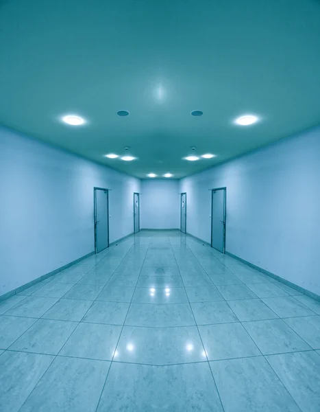 Spacious hallway of airport — Stock Photo, Image