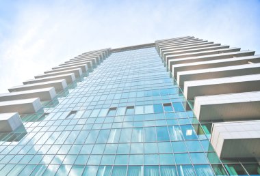 Çelik mavi backgrou görünümüne panoramik ve perspektif geniş açı