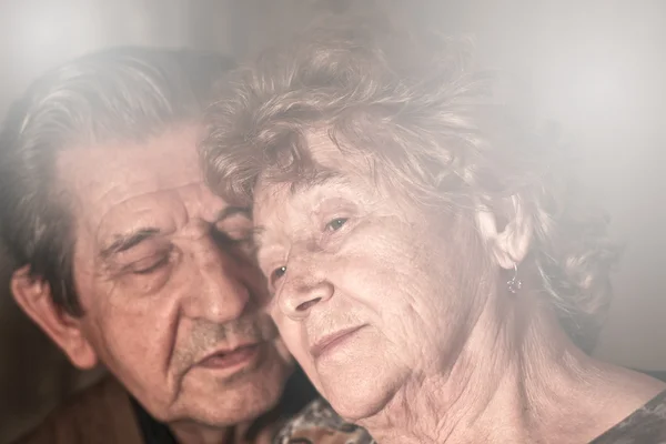 Beautiful elderly happy couple — Stock Photo, Image