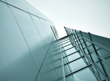 Açık mavi renkli cam yüksek artış gelecek gökdelen ticari modern şehir Binası çelik için panoramik ve potansiyel geniş açı görünümü. İş kavramı başarılı endüstriyel mimari