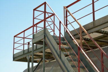 Endüstriyel merdiven.