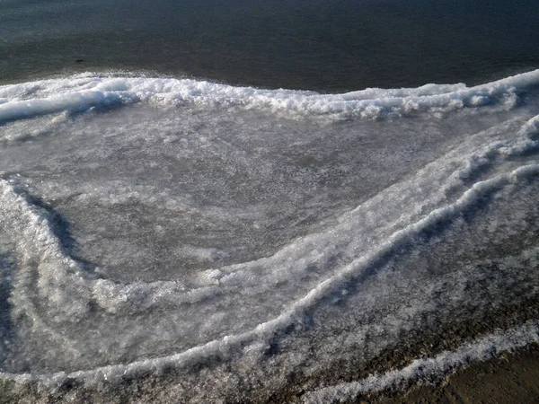 Ghiaccio Sulla Riva Sabbiosa Del Mar Caspio Kazakistan Regione Mangistau — Foto Stock