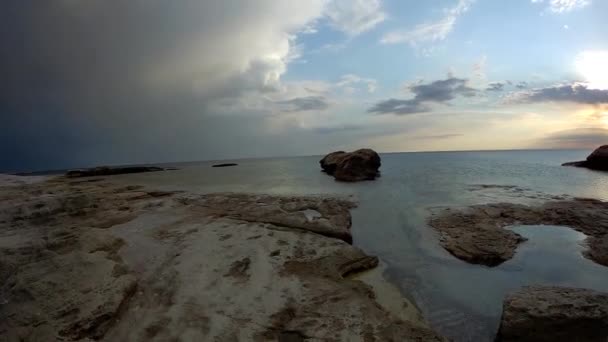 피해의 로키해 Mangistau 지역입니다 카자흐스탄 2021 — 비디오