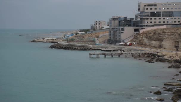 Costa Rochosa Mar Cáspio Cidade Aktau Cazaquistão Mês Maio 2022 — Vídeo de Stock
