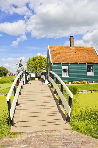Země straně krajina v Nizozemsku — Stock fotografie