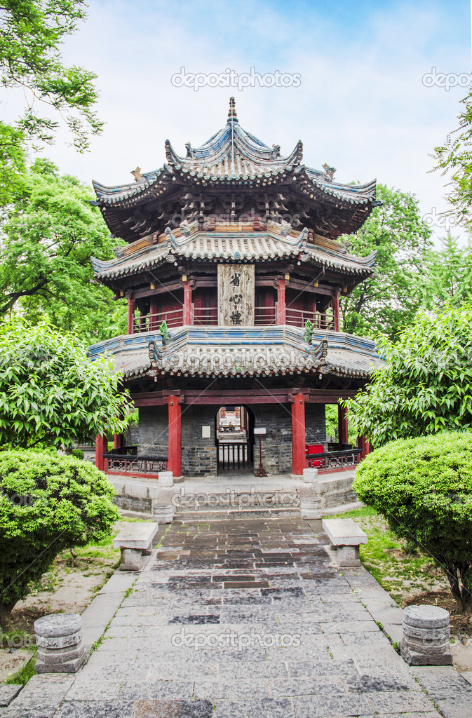 Pavillon in the Giant Wild Goose Pagoda, X'ian, China