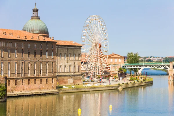 Pont Saint Pierre Brücke über die Garonne, toulouse, franc — Stockfoto