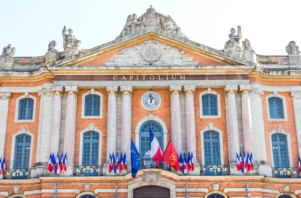 De city hall in toulouse, Frankrijk — Stockfoto