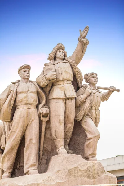 Denkmal vor Maos Mausoleum auf dem Platz des himmlischen Friedens, beijin — Stockfoto