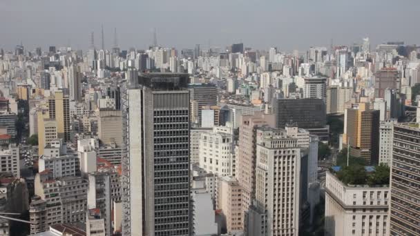 Wolkenkrabbers in sao paulo, Brazilië — Stockvideo