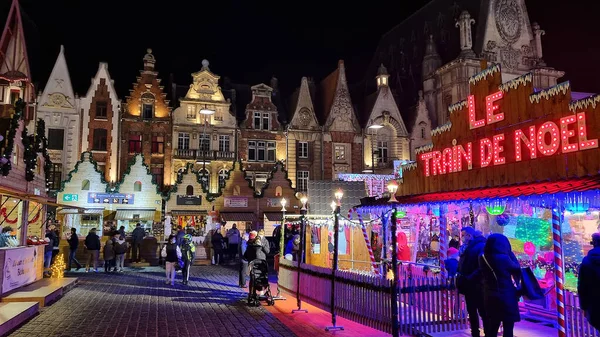 Bethune France December 2021 People Walking Christmas Market Famous Event — Fotografia de Stock