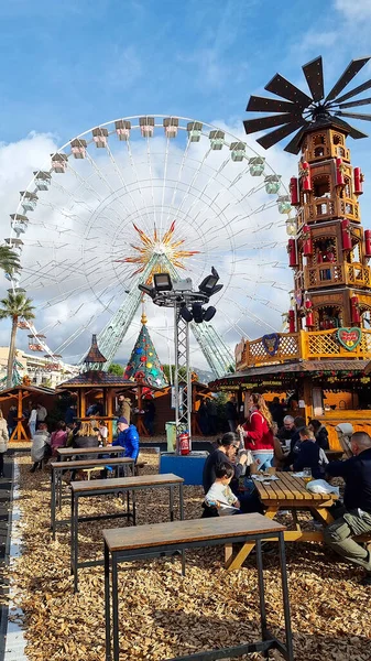 Nice France December 2021 People Walking Christmas Market Event Takes — Stock Photo, Image