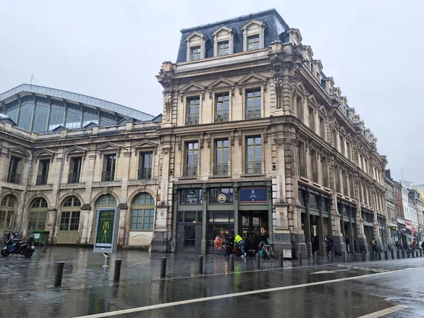 Lille France December 2022 People Walking Front Lille Flandres Train — Fotografia de Stock