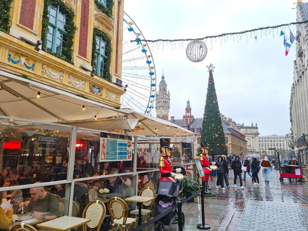 Lille France December 2022 People Enjoying Christmas Market Attraction Placed — Stock Photo, Image