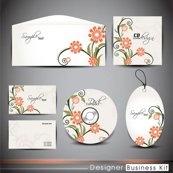 Kit de identidade corporativa profissional ou kit de negócios com design floral para o seu negócio inclui capa de CD, cartão de visita, envelope e etiquetas. EPS 10 . — Vetor de Stock