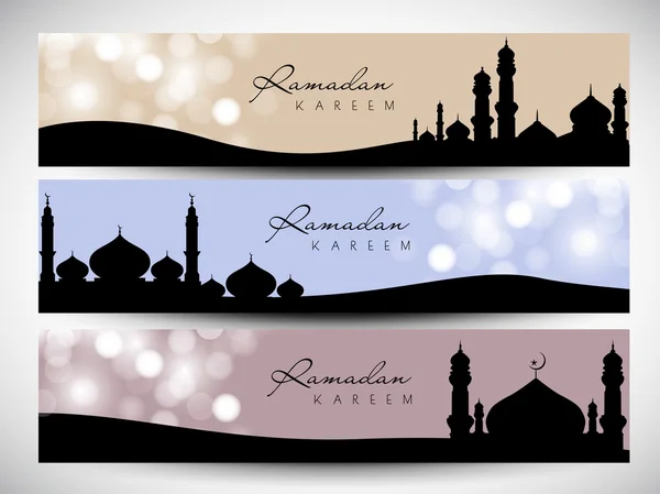 Intestazione del sito web o banner impostato per la comunità musulmana mese santo Ram — Vettoriale Stock