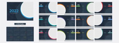 12 Aylık İki Biçim Tamamlanmış Takvim Şablonu Gri ve Beyaz Görüntü İçin Yer.