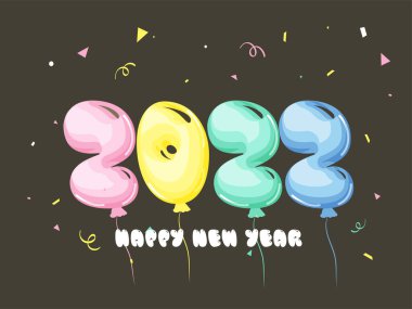 Kahverengi arkaplanda konfeti bulunan 2022 Pastel Renkli Balon Numarası Mutlu Yıllar Konsepti.