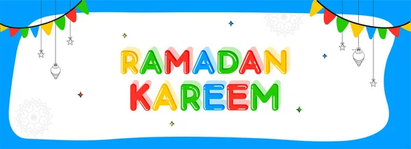 Colorido Texto Ramadán Kareem Con Estrellas Doodle Linternas Colgantes Banderas — Archivo Imágenes Vectoriales