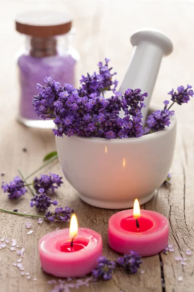 Spa set with lavender flowers — Stock Photo, Image