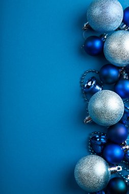 Mavi Noel topları sınırı