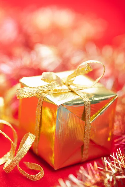 Karácsonyi ajándékok és dekoráció — Stock Fotó