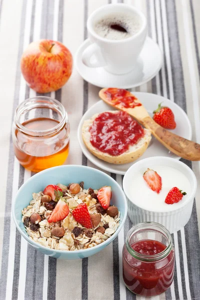 Zdrowe śniadanie — Zdjęcie stockowe