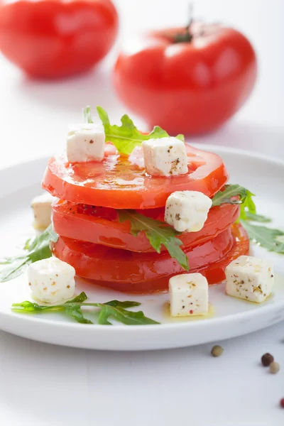 Salat mit Tomaten und Feta — Stockfoto