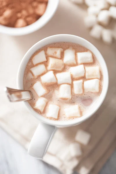 Kakao med mini marshmallows — Stockfoto