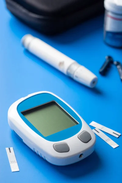 Kettometr Glukometrowy Lancet Paski Samodzielnego Monitorowania Poziomu Glukozy Lub Ketonów — Zdjęcie stockowe