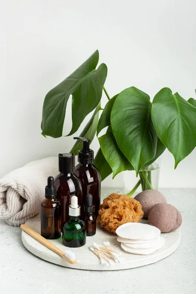 Zero Waste Eco Friendly Hygiene Bathroom Concept Reusable Cosmetic Bottles — Stockfoto