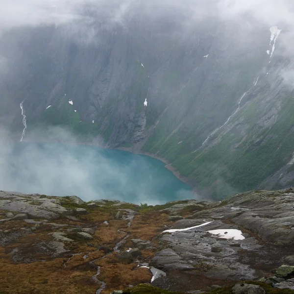 Krásný fjordu zobrazení — Stock fotografie