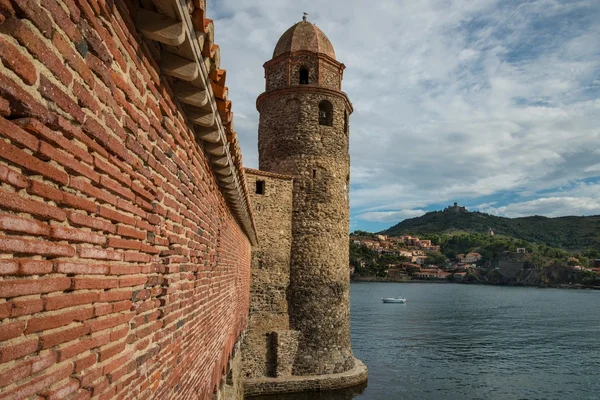 Tower of church Notre-Dame-des-Anges in Collioure, France — Stock Photo, Image