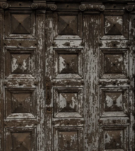 Porta grunge de madeira velha — Fotografia de Stock