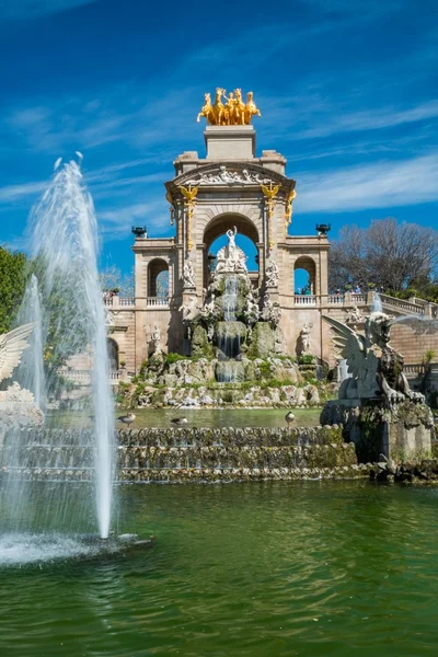 Fontána v parku de la ciutadella, barcelona — Stock fotografie