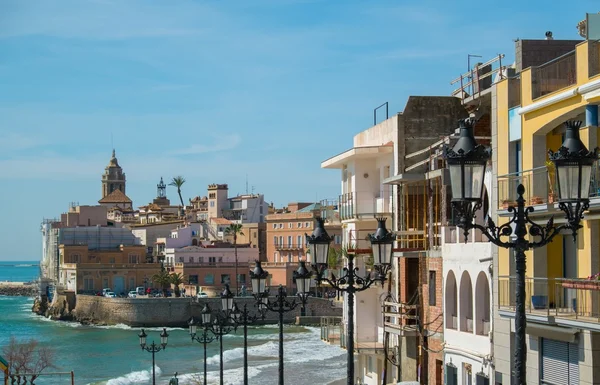 Hermosa ciudad de Sitges, España — Foto de Stock