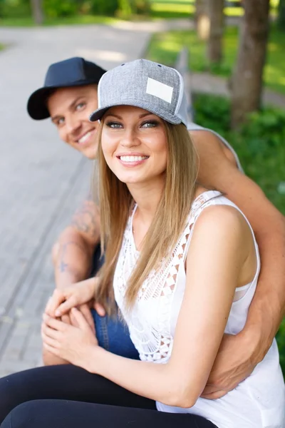 Beautiful sporty couple outdoors — Stock Photo, Image