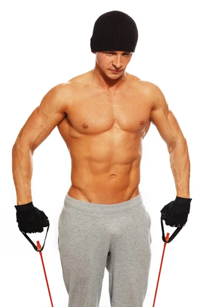 フィットネス運動をして筋肉の体を持つハンサムな男 — ストック写真