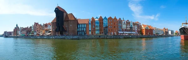 La Grue sur la rivière Motawa à Gdansk, Pologne — Photo