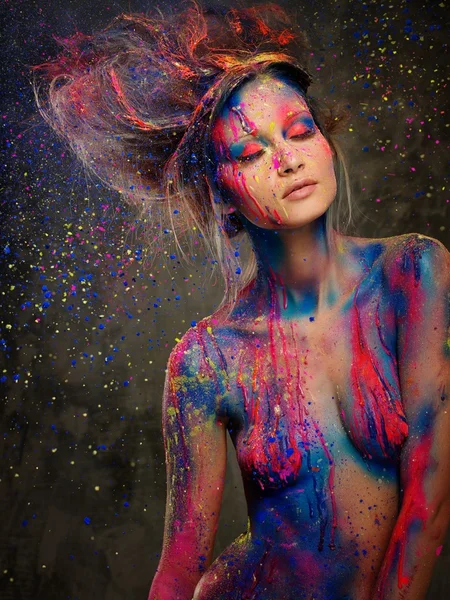 Young woman muse with creative body art and hairdo — Stock Photo, Image