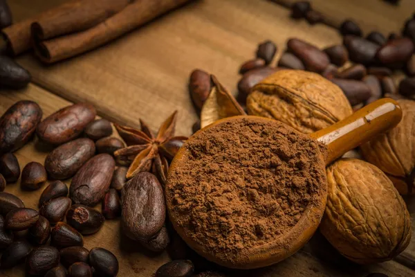 Coffee theme still-life on wooden table — Stock Photo, Image