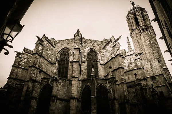 Katedralen Santa maria del mar i barcelona, Spanien — Stockfoto