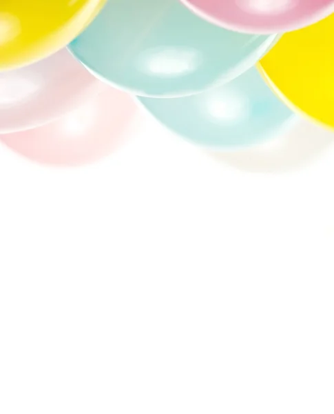 Balon warna-warni diisolasi pada warna putih — Stok Foto